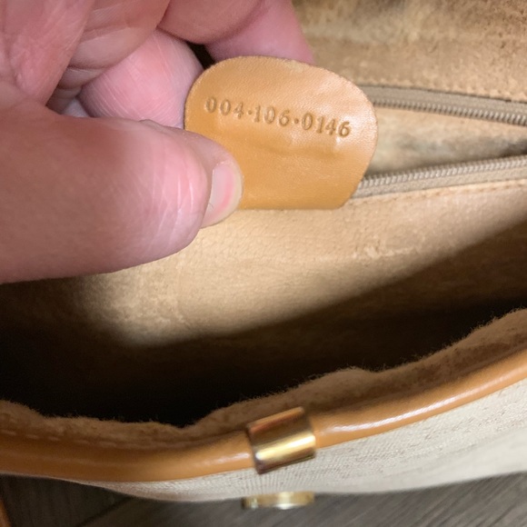 Vintage Gucci Crossbody w/detachable strap&dustbag - Picture 5 of 6